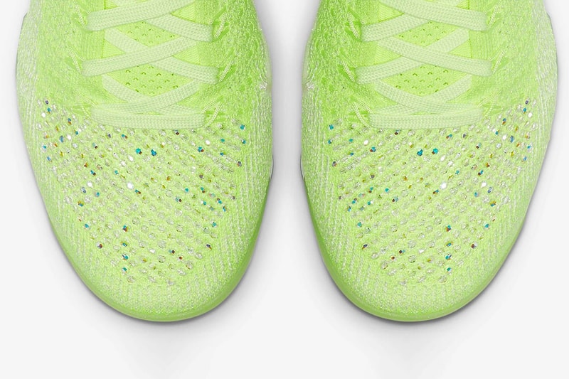 swarovski vapormax volt