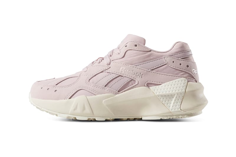 Reebok aztrek double hot sale trainers in chalk