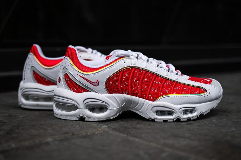 Supreme x Nike Air Max Tailwind 4 Closer Look | Hypebae