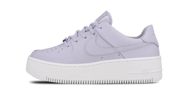 Nike yellow air cheap force 1 sage trainers