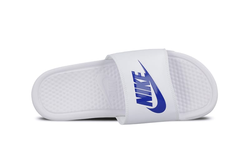 Nike benassi slides white hotsell and blue