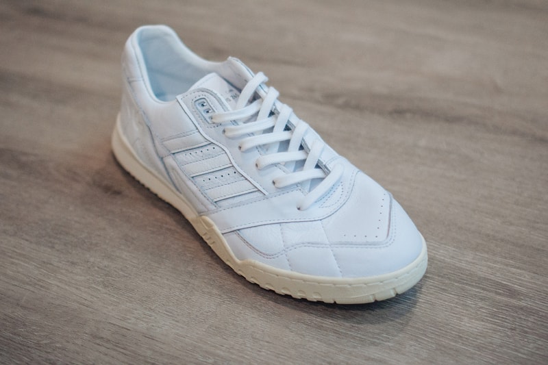 adidas retro white shoes