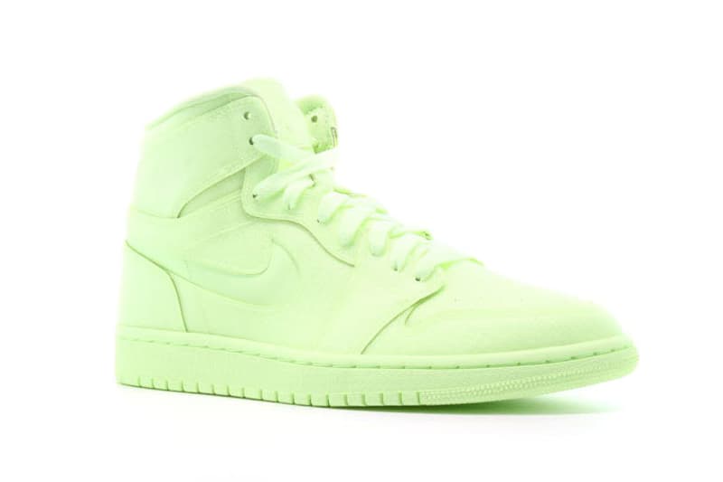 pastel vivid green jordan 1
