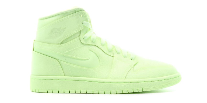Nike Releases Air Jordan 1 Neon Green Colorway | Hypebae