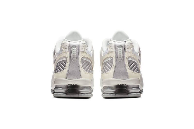 Nike air hotsell max shox 2019