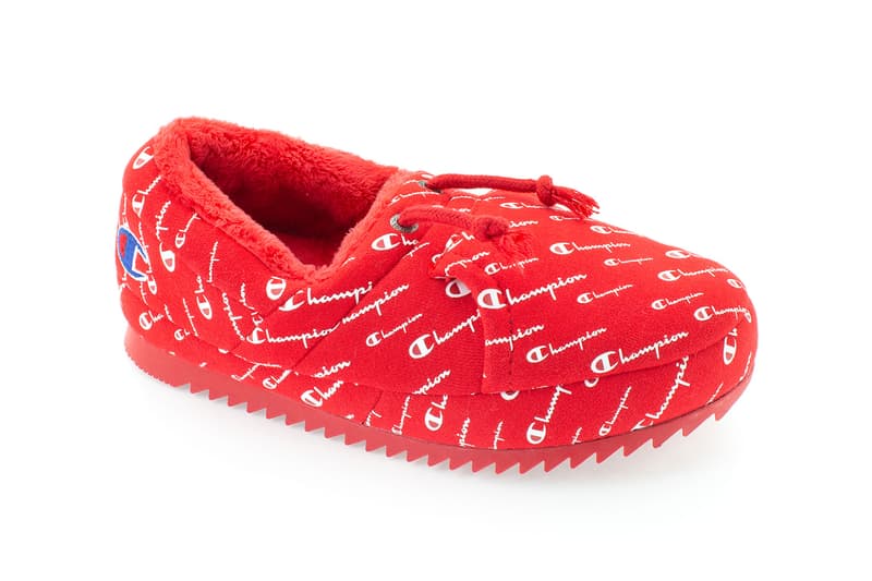 champion m&m university slippers