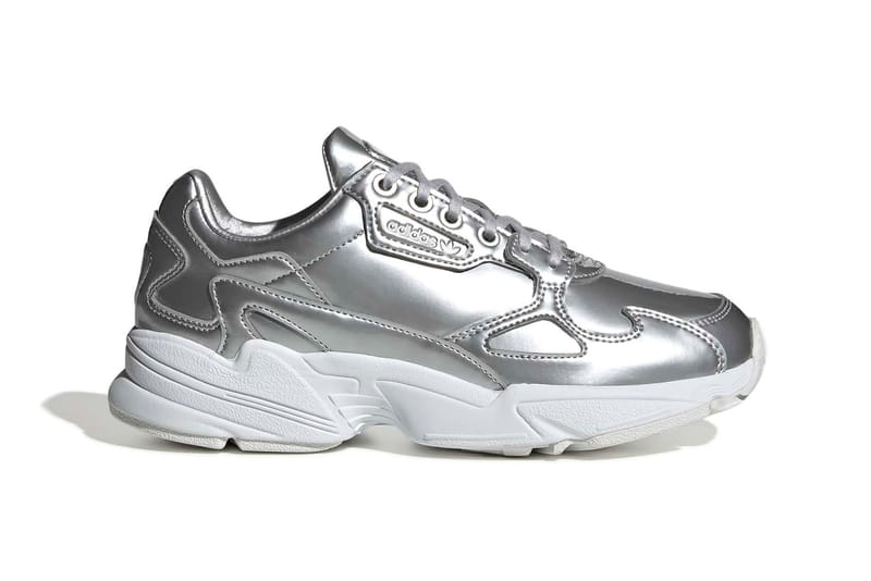 Adidas originals falcon hot sale leather sneakers