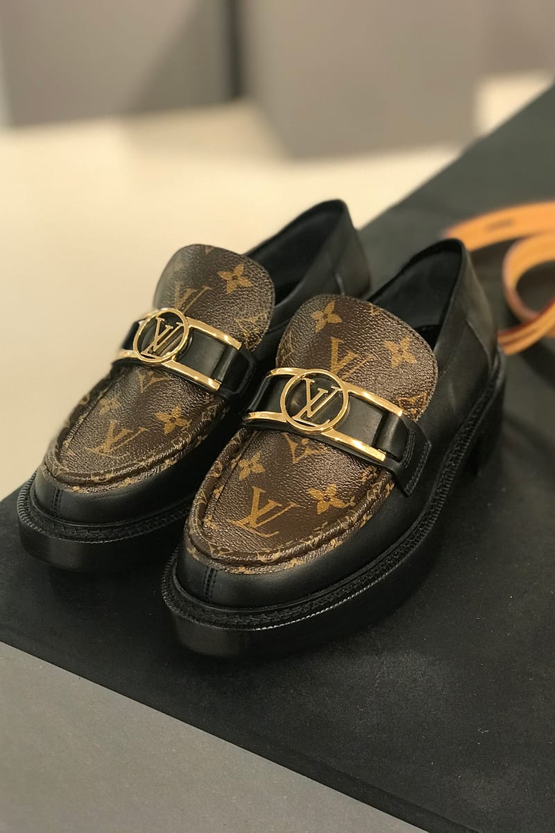 Louis vuitton monogram on sale loafers