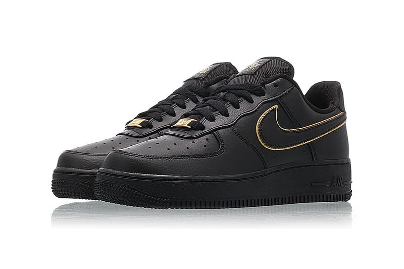 Nike gold cheap black white