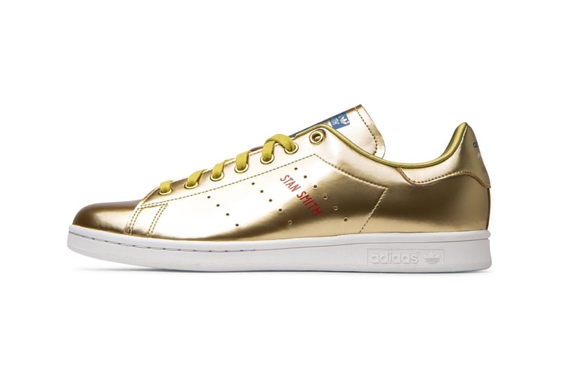 Stan smith best sale gold logo