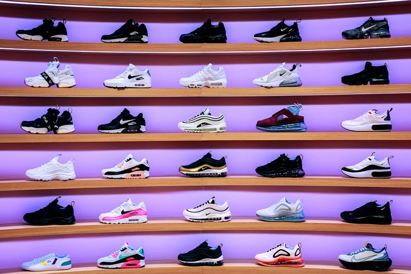 Nike sneaker store near on sale me