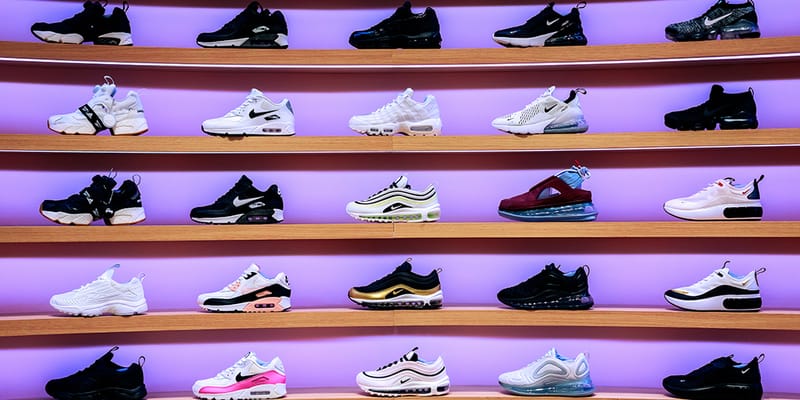 Nike sneakers store near me best sale