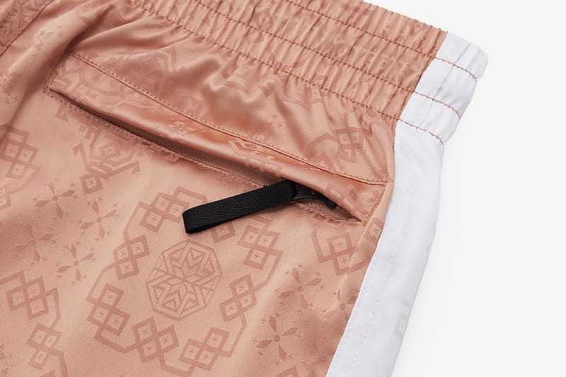 Nike air best sale rose gold tracksuit