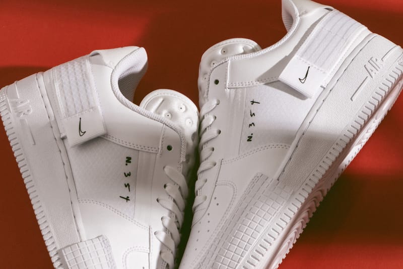 Air force 1 hotsell type white black womens