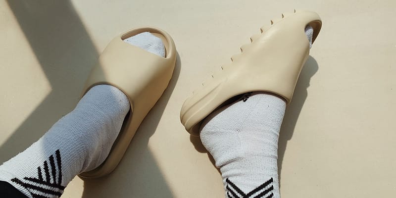 Designed outlet yeezy slides