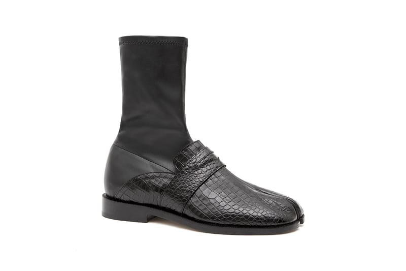 靴 Maison Margiela Tabi boots Maison Margiela Releases FW20 Tabi Boots & Mule | Hypebae