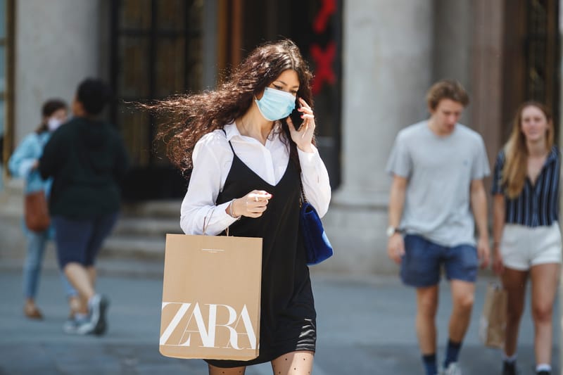 Zara Closes 1 200 Stores Shifts to E Commerce Hypebae