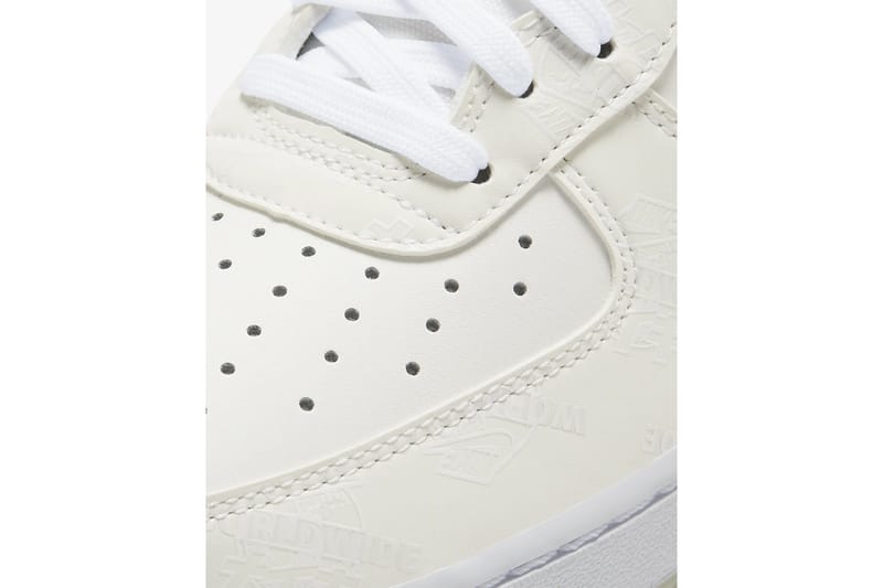 Nike Japan Gold & White Air Force 1'07 LV8 | Hypebae