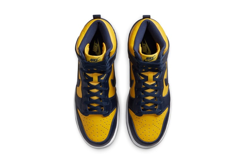 Nike SB Dunk Low Blue Yellow University shops Red White CZ8149-700