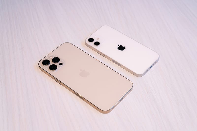 iPhone 12 Mini Hands-On Look, Pre-Order Tomorrow | Hypebae