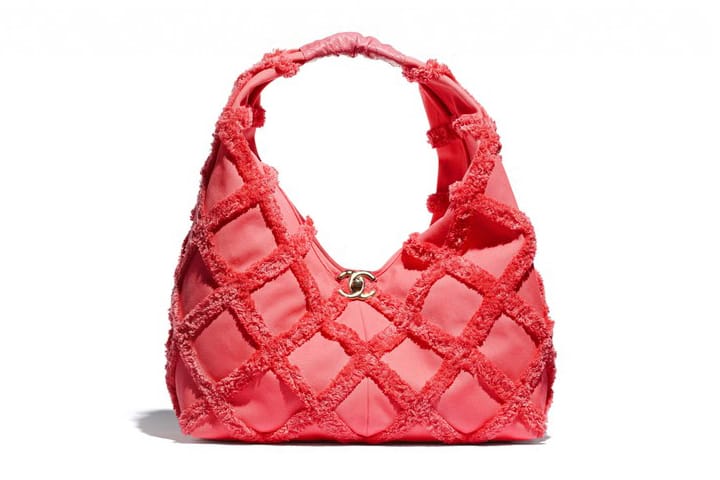 Chanel hobo outlet bag 2020 price