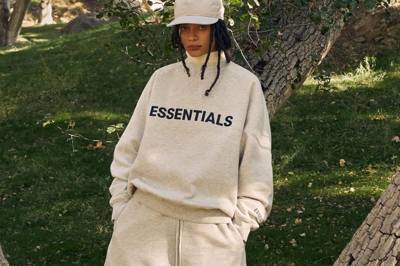 Fear of god outlet essentials photo pullover hoodie