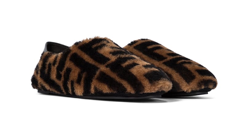 Fendi slippers price online