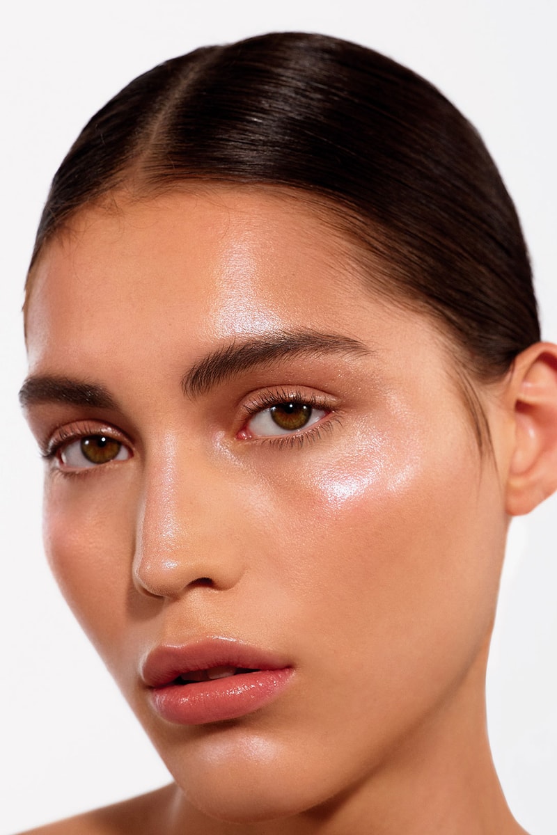 Sunnies Face's Face Glass Liquid Highlighter Hypebae