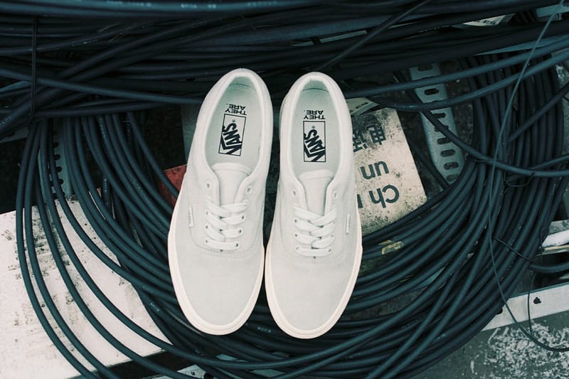 Old skool outlet vans collab