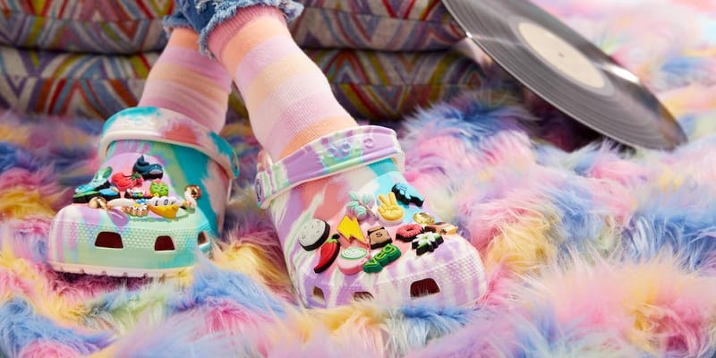 Pastel tie dye crocs discount