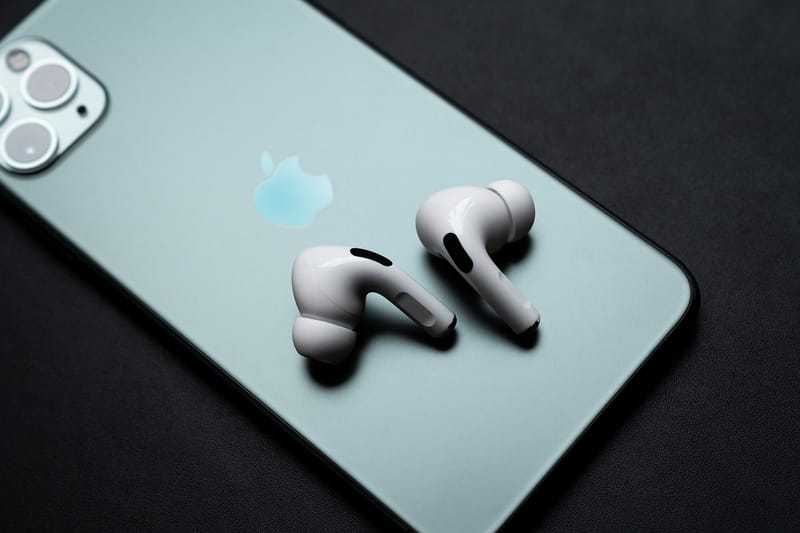 Apple Third-Generation AirPods Leaked Image | Hypebae