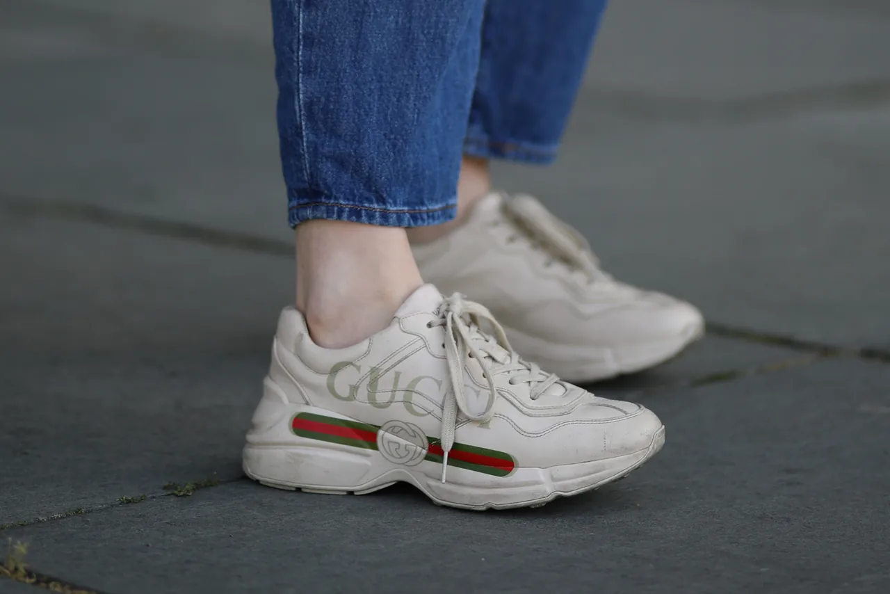 Gucci sneakers cheap street style