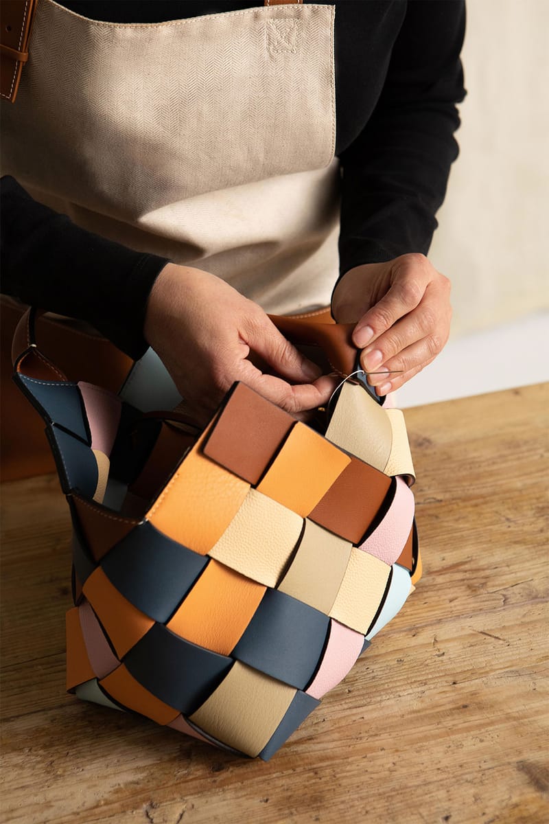 【送料&関税込】Loewe Maglieria Loewe