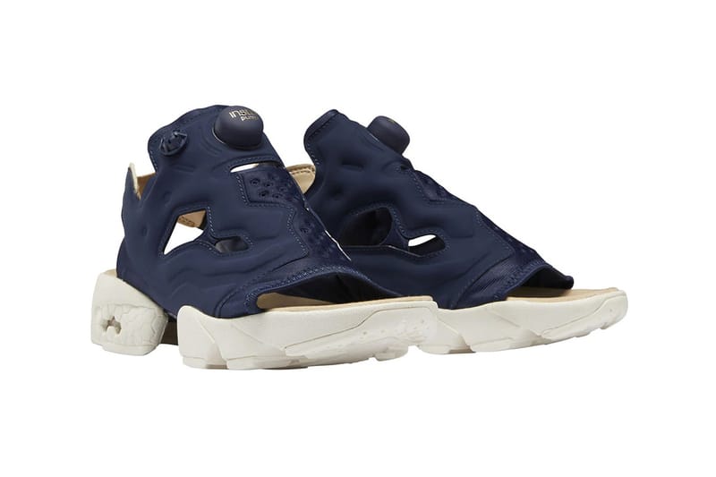 Reebok best sale pump sandal