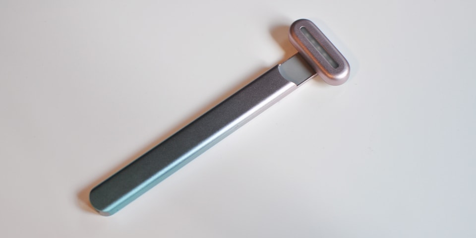 SolaWave Wand: An Editor Reviews the Skincare Tool