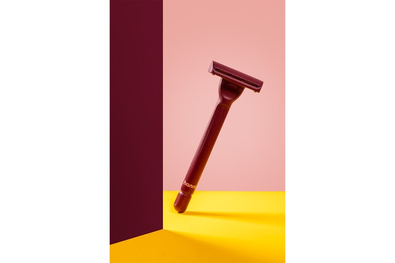 hanni Launches Single Blade Waterless Razor | Hypebae