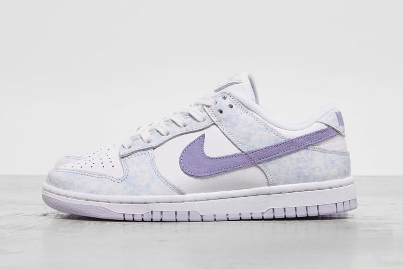 White nike with purple on sale swoosh