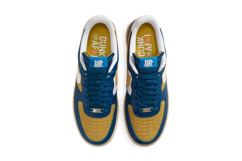 UNDEFEATED x Nike Expand 