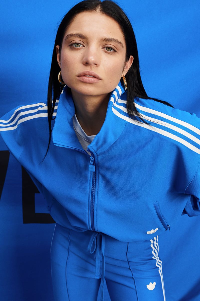 Adidas originals blue outlet tracksuit