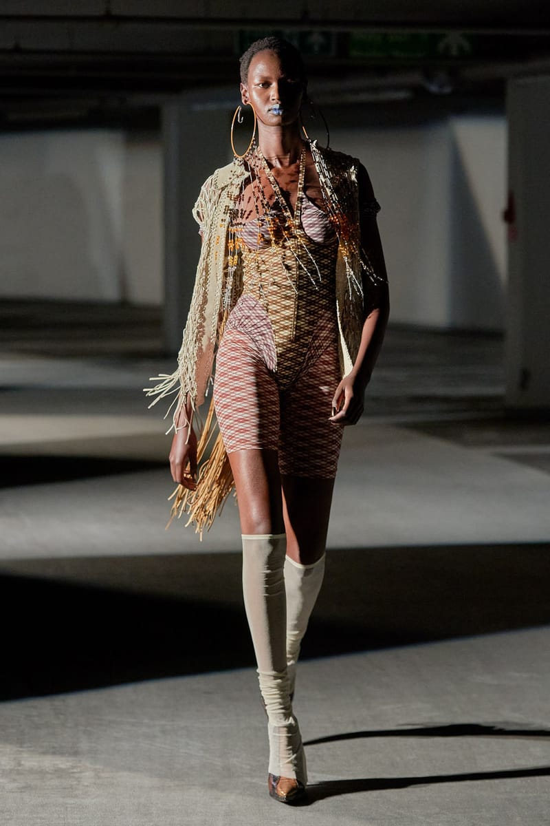 Charlotte Knowles インナー Charlotte Knowles' KNWLS SS22 RTW Collection | Hypebae