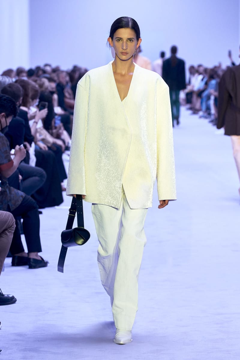 Jil Sander SS22 Womenswear Runway at MFW | Hypebae