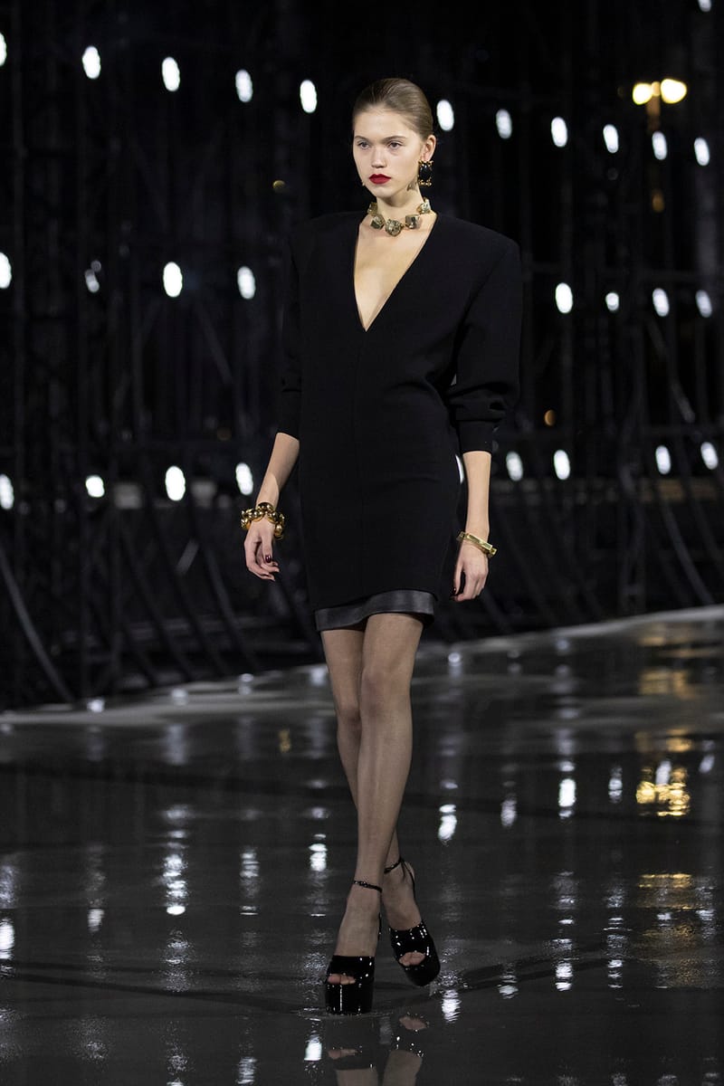 Ysl runway discount