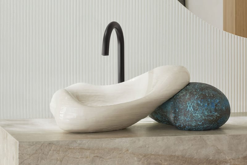 A COLD WALL  Daniel Arsham コラボジーンズ　Sサイズ Daniel Arsham x Kohler Rock.01 3D-Printed Sink | Hypebae