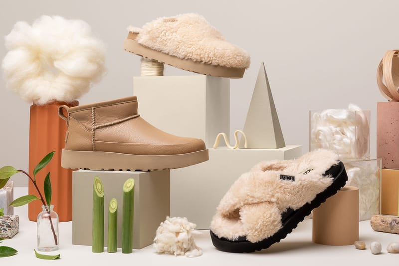 Ugg slides discount turning feet black