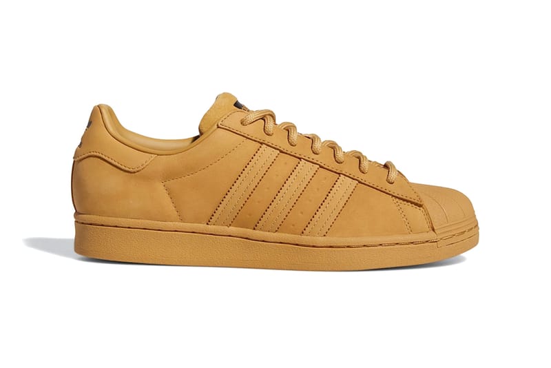 Adidas superstar yellow on sale sole