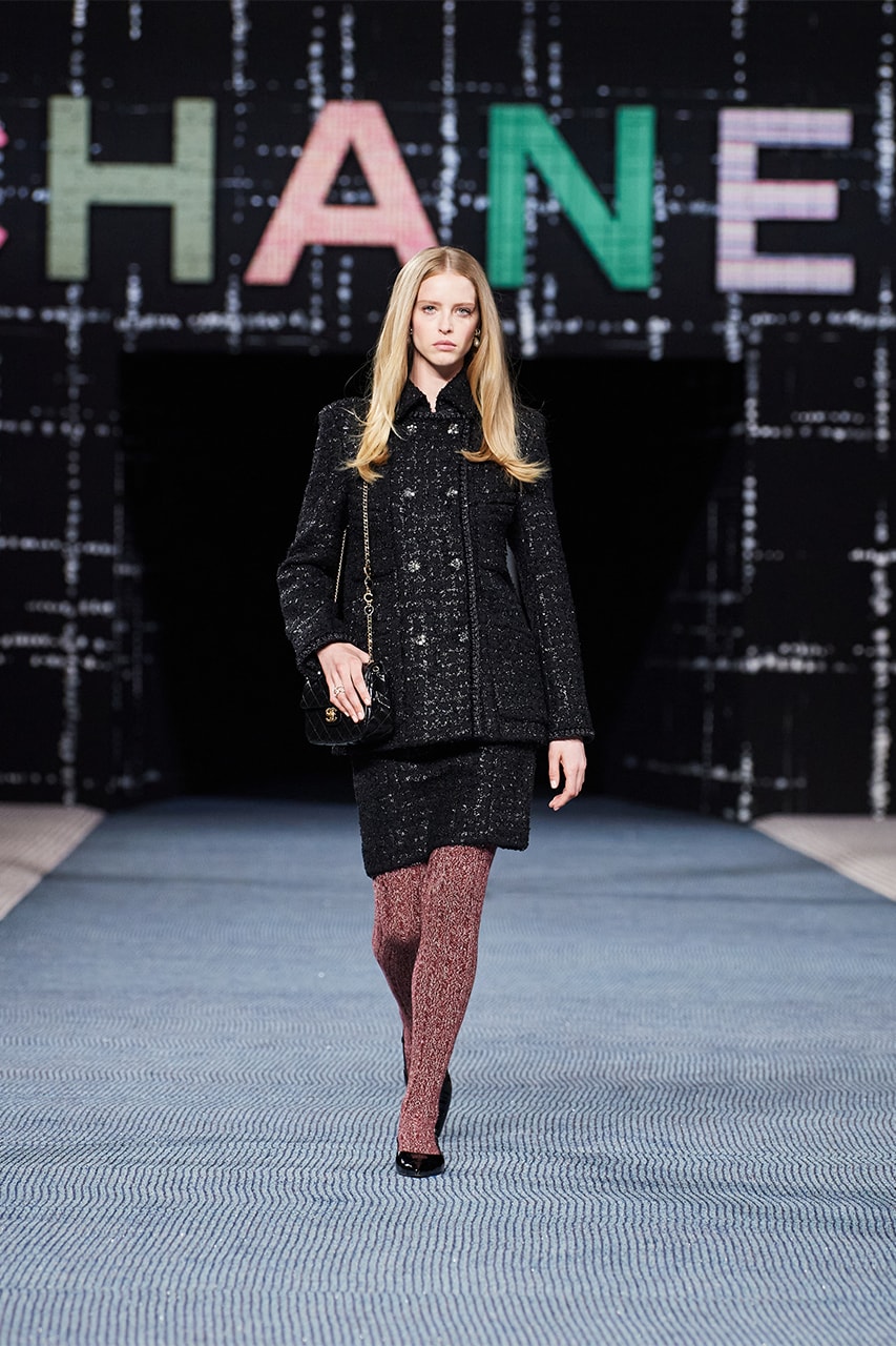 Chanel's FW22 Collection Is All About Tweeds | Hypebae