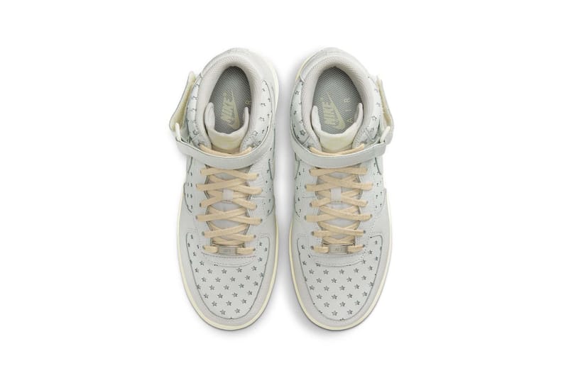 ウィメンズ Nike Air Force 1 Mid Cut Out Stars Summit White Air Force 1 Mid Stars ⭐ Summit White Coconut Milk Sneaker