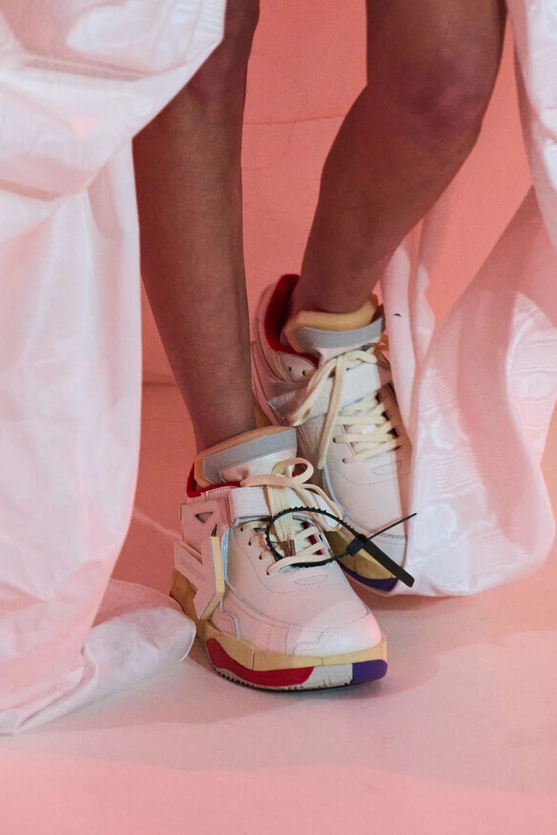 Off-White Debuts Sneaker Heel on Fall '22 Runway | Hypebae