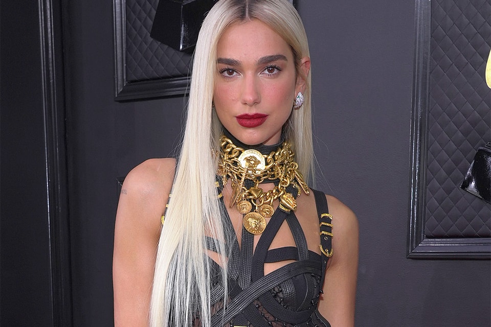 Future Rapper Blonde Hair 2022
