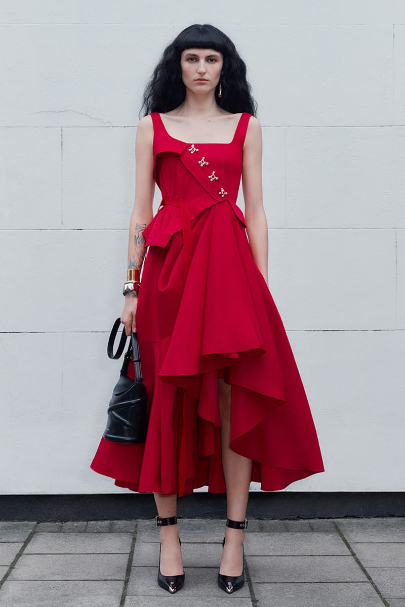 Alexander McQueen FW22 Collection and Zine | Hypebae